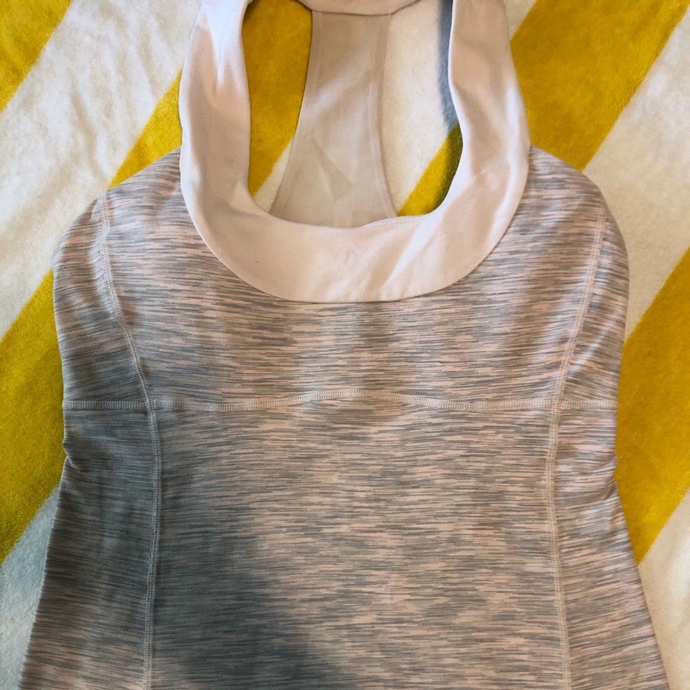 Lululemon Scoop neck tank top